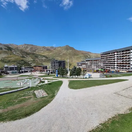 Апартаменты Belleville Caron 1 - 1419 By Interhome *